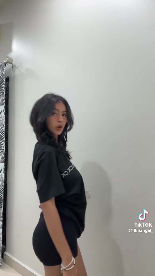 Angelinadiiiaz nude Instagram photo 40 — @angelinadiiiaz leaked