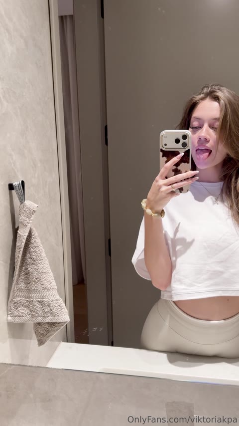 Viktoriakpa nude Instagram photo 10 — @viktoriakpa leaked