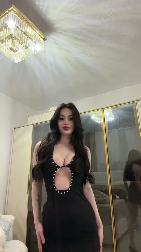 Laydatrkstnilaydaaust nude Instagram photo 3 — @laydatrkstnilaydaaust leaked